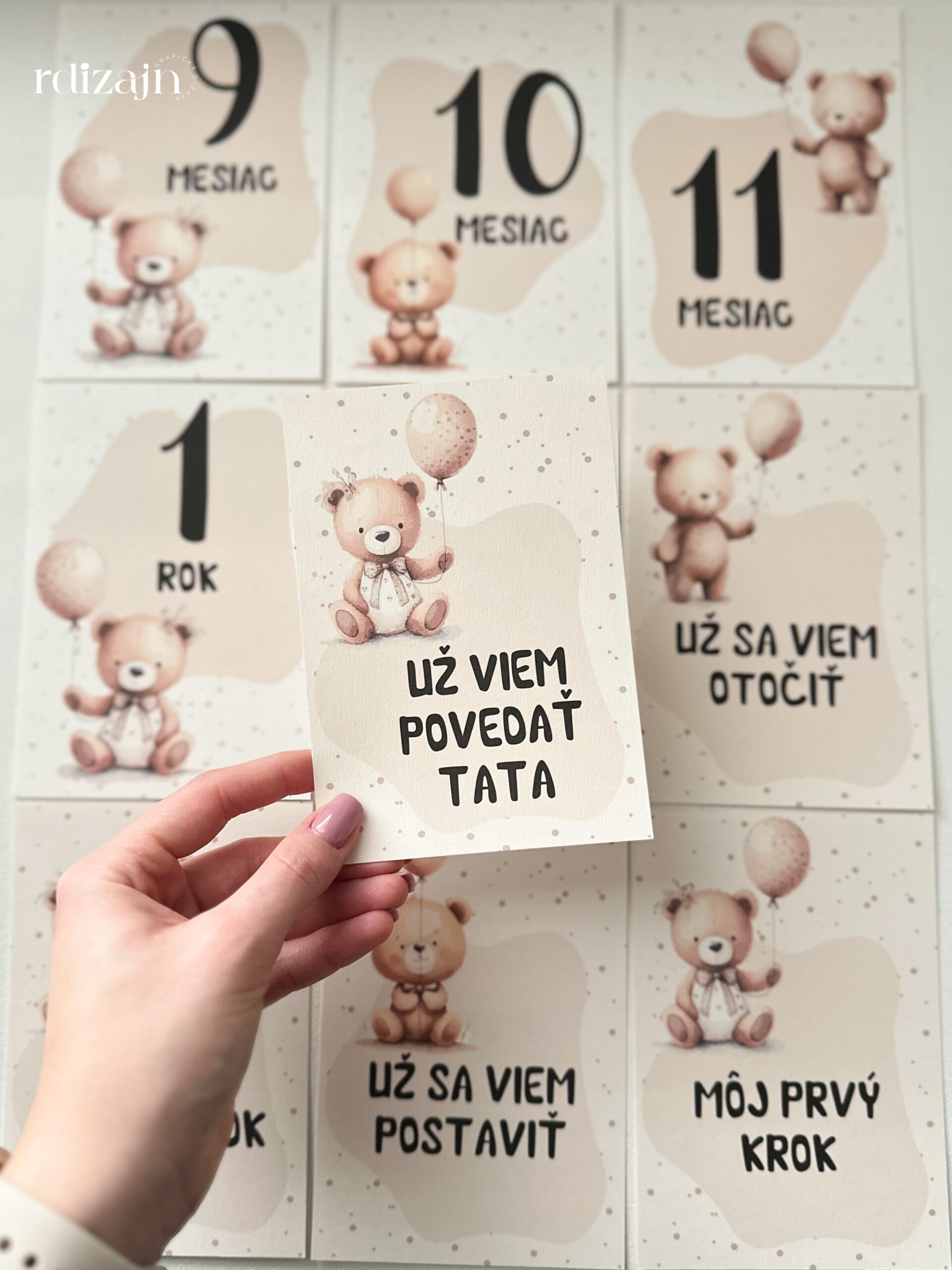 Miľníkové kartičky pre chlapčeka a dievčatko