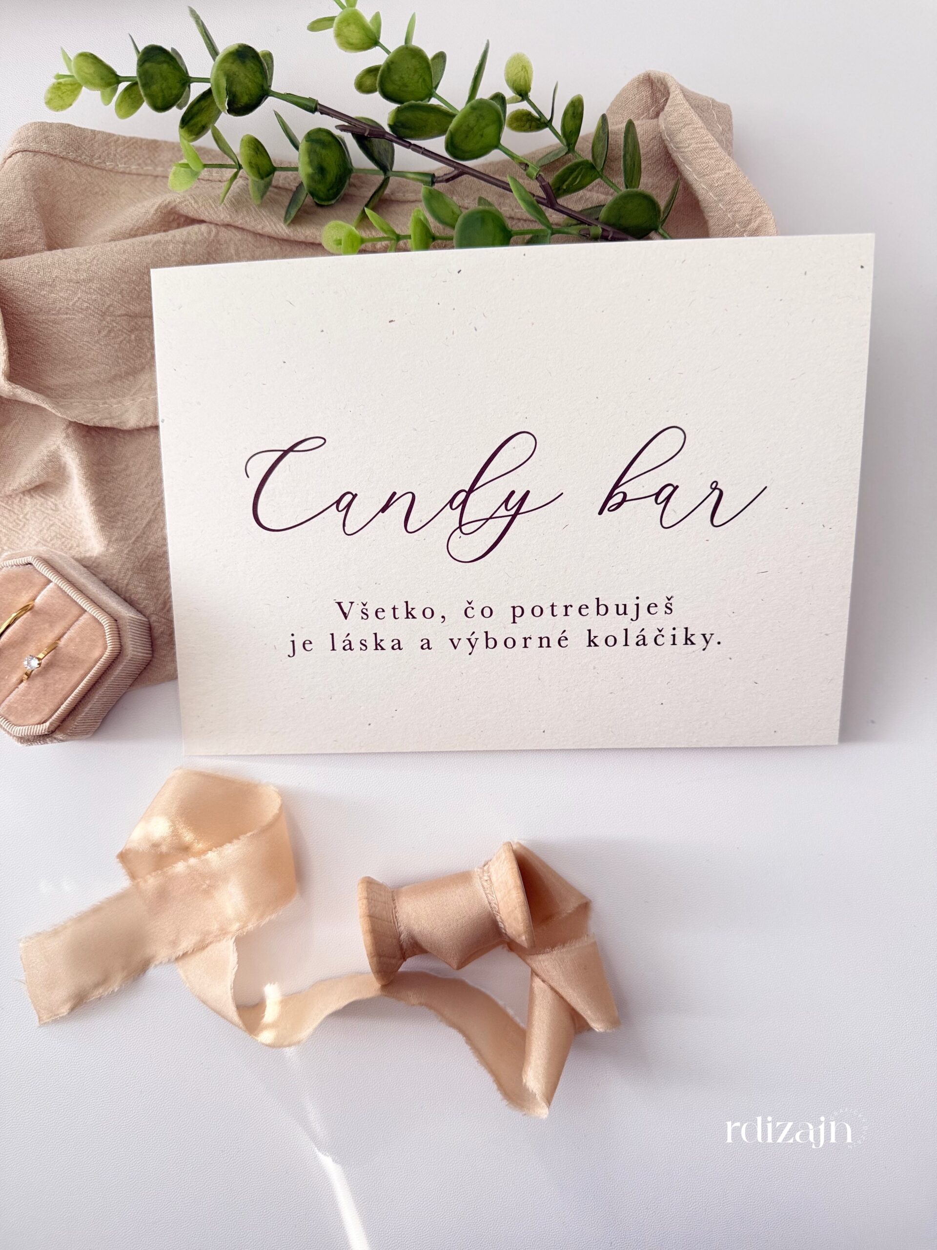 informacne-karticky-candybar-recy-papier Informačné kartičky na svadbu