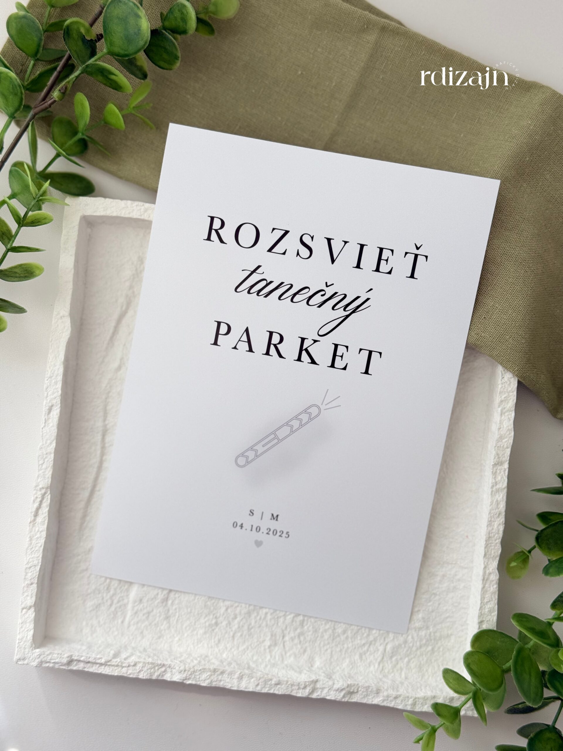 informacne-karticky-svietiace-tycinky-klasik Informačná kartička na svadbu, doplnok výzdoby