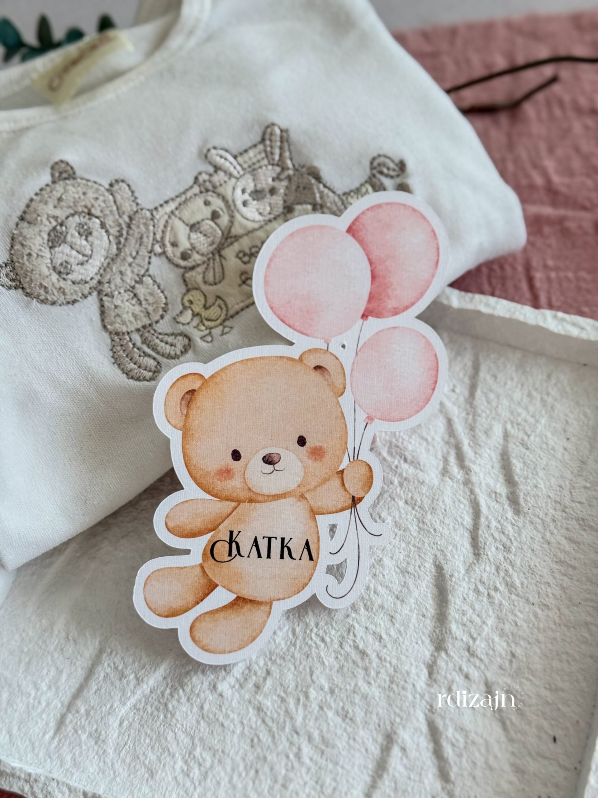 Menovka na detskú oslavu, menovka na krstiny